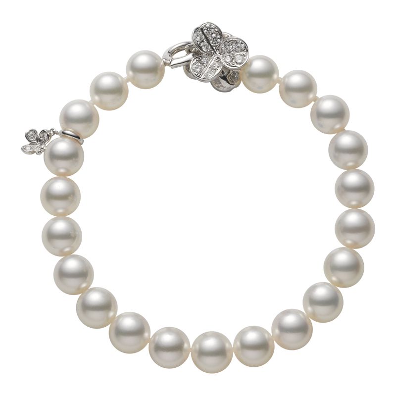 Discover the MIKIMOTO Fortune Leaves Akoya Cultured Pearl and Diamond  Bracelet. Decorated with a clover motif adding a whimsical touch t... |  Instagram